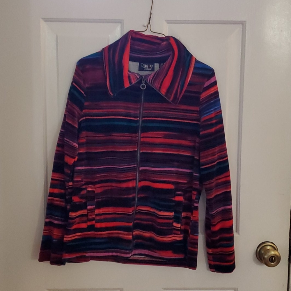 Womans long sleeve zip up